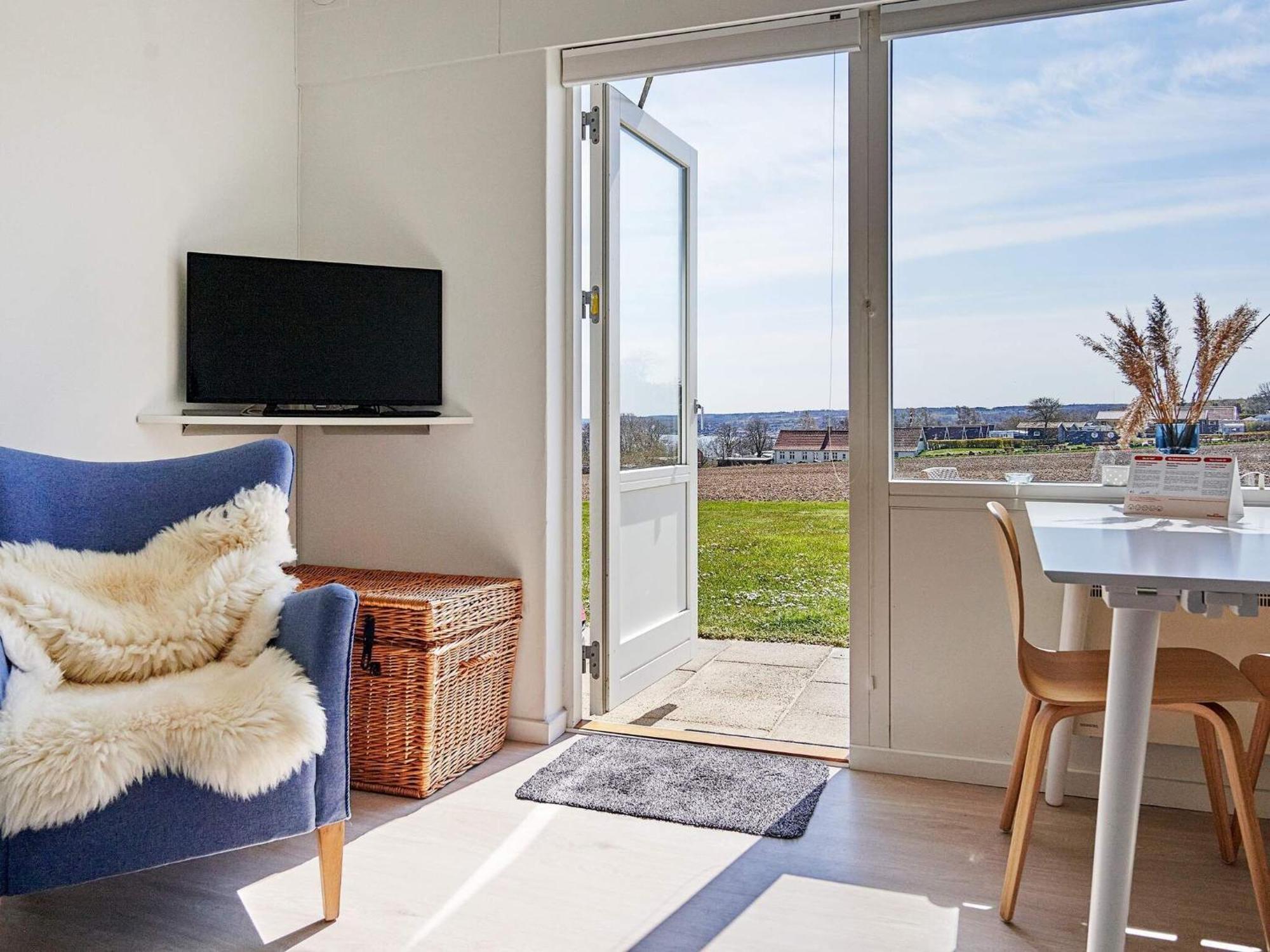 2 Person Holiday Home In Allinge ภายนอก รูปภาพ